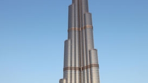 VIDEO Burj Dubai a fost inchis! Afluxul mare de vizitatori a produs pagube