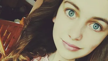 Fiica preotului Florin Stamate a murit. Teodora avea 15 ani și fusese diagnosticată cu o maladie rară