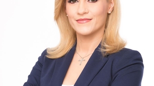 Gabriela Firea și-a redeschis pagina de Facebook!