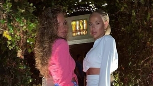 Vacanţă de coşmar în Mykonos pentru două turiste! Au fost obligate să plătească mai bine de 500 de euro pentru o masă: "Ne-au înjurat și..."