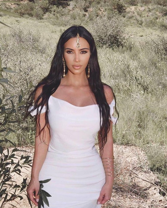 Decizie incredibilă! Kim Kardashian studiază ca să devină avocat