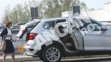 Alexandra, mostenitoarea lui Copos, a venit in inspectie din Statele Unite si e tratata ca o printesa! A fost asteptata de mama ei si de sofer, la aeroport