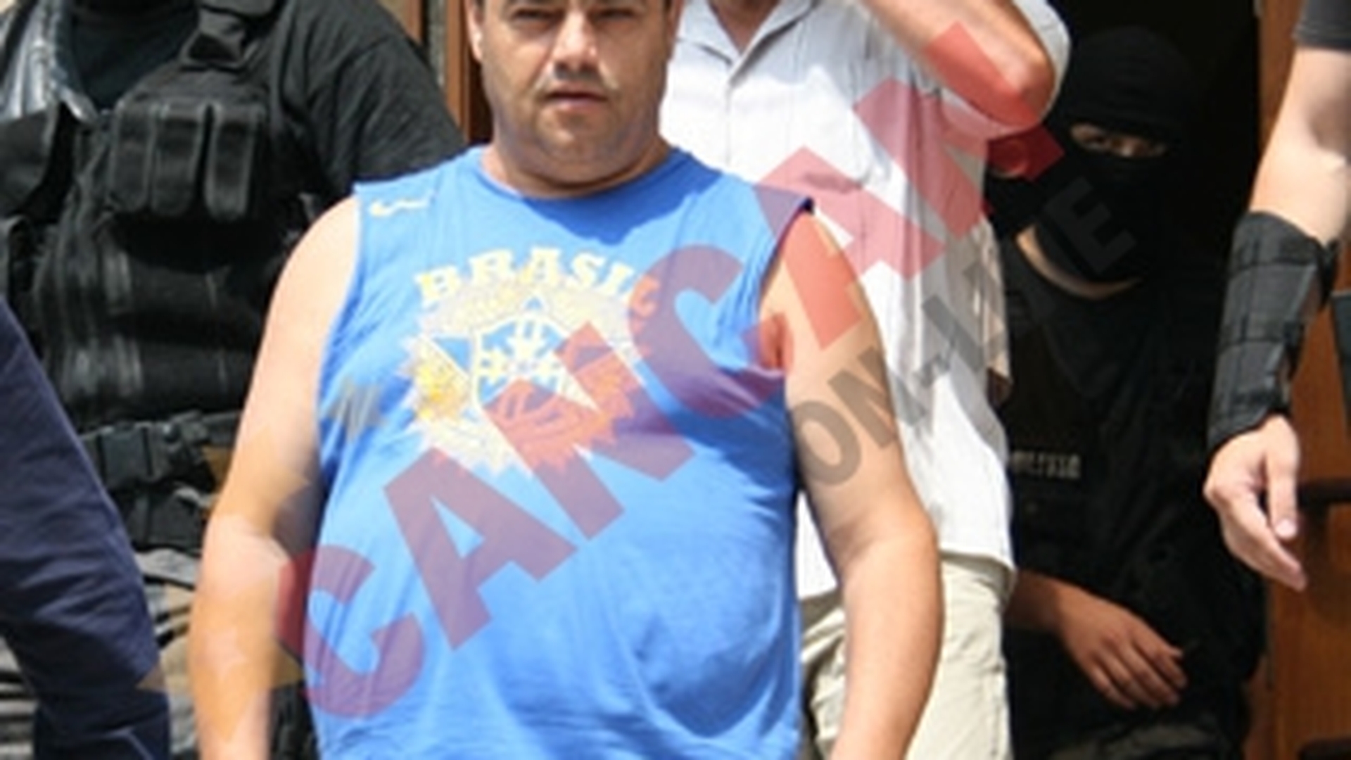 Organizatorul "Miss Piranda" a scapat din arest