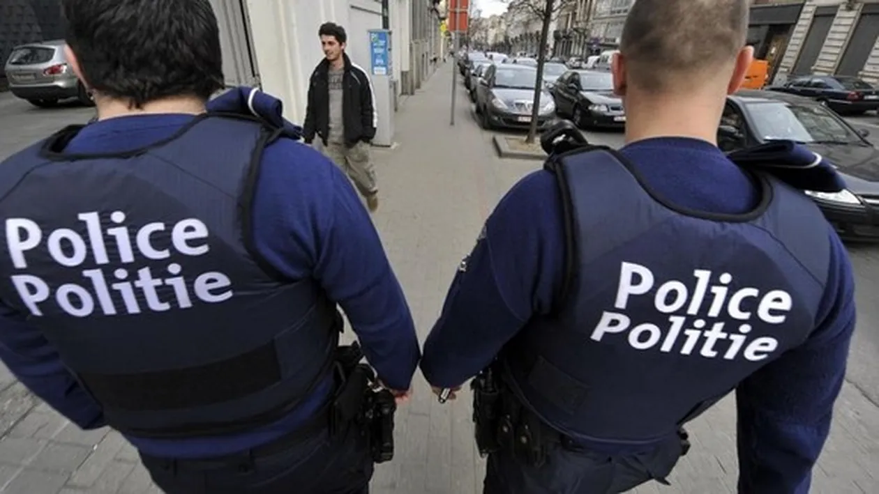 Ea este fata traficată de proxeneţii din Câmpulung şi ucisă de un client: ”Avea 26 de lovituri de cuțit, dinții…”