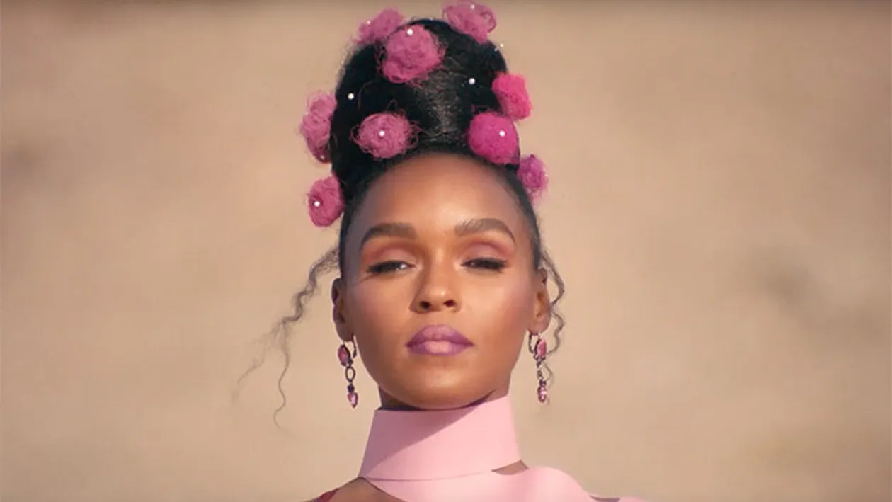 Cântăreața Janelle Monae a dezvăluit că este pansexuală