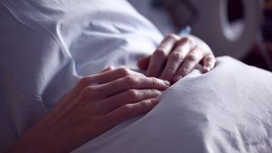 Caz fără precedent! O femeie din Botoșani, internată în spital, a sunat la 112. Care a fost motivul