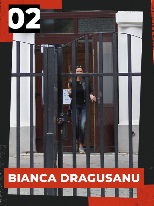 Topul vedetelor care au o legătură strânsă cu Dumnezeu. Monica Gabor, Bianca Drăgușanu, Roxana Vancea… Cine e cea mai evlavioasă?