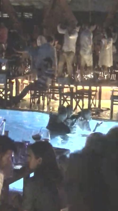 Ioana Boureanu s-a distrat de minune în piscina clubului Nuba