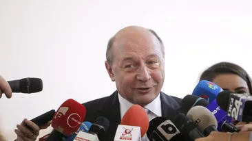 Băsescu, jigniri pentru Orban: „Un rebut politic, gogoșar incompetent…”