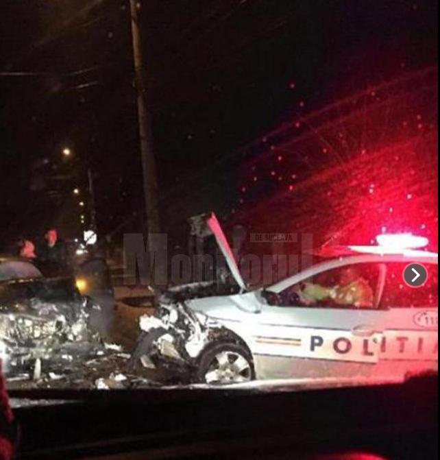 Scandalos! Ce s-a întâmplat când un Logan nou de Politie s-a izbit frontal cu un Mercedes