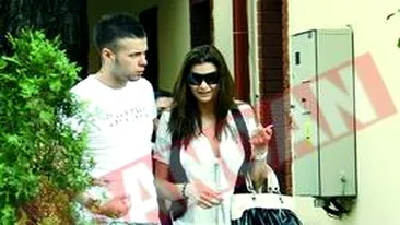 S-a sarutat cu logodnicul unei finaliste la Miss Romania