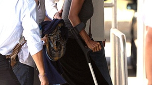 Halle Berry, in carje dupa ce a calcat stramb