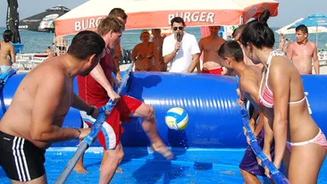 Cove, arbitru de fotbal pentru o zi!