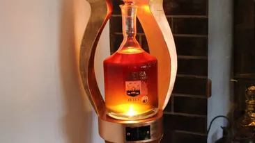 Aceasta e cea mai scumpa palinca din Romania! Pretul unui singur litru este enorm 