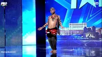 Pe Cotimanis l-a luat inima în direct, iar Raduleasca se gandeste deja sa se barbiereasca. Scena fabuloasa la Romanii au talent