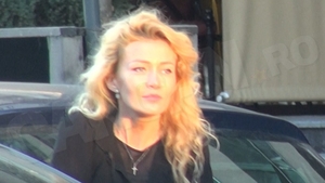 Avem filmările care aduc lumină în divorţul Andreei Marin! Blonda lui Tuncay, sărut neaşteptat în stradă cu… 