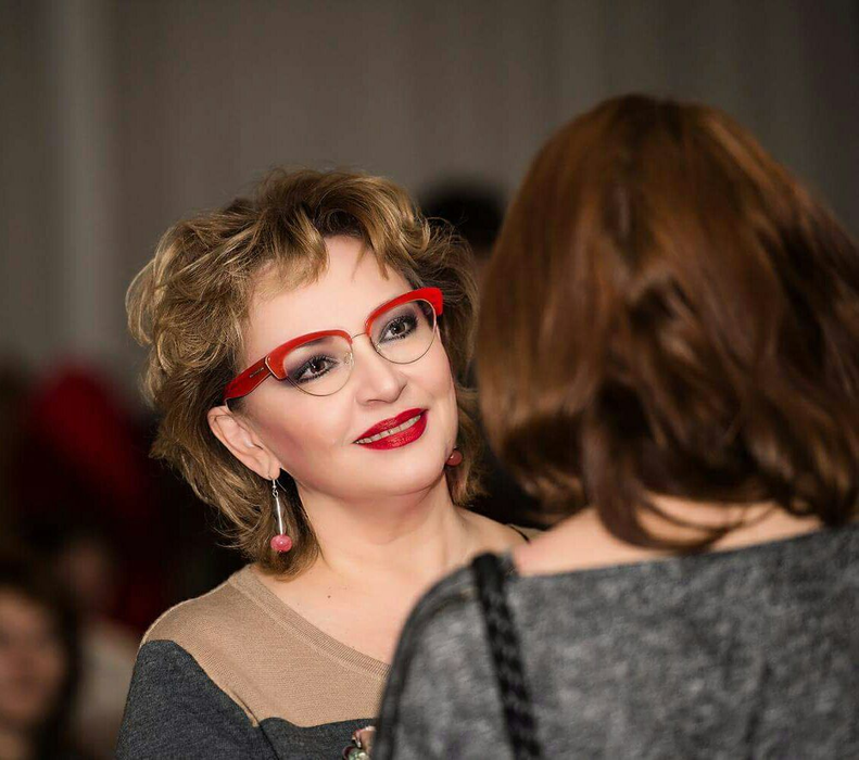 Fosta prezentatoare TV s-a transformat în doar 3 luni! Cum arată Mihaela Tatu după ce a slăbit serios!