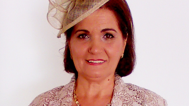 Secrete de familie! Mama sexy- peremistei a facut afaceri cu arabii si s-a imbogatit. Afla cum!