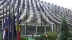 Procurorii DNA au descins la sediul FRF. Au ridicat mai multe documente. “Este vorba de o anchetă în curs”