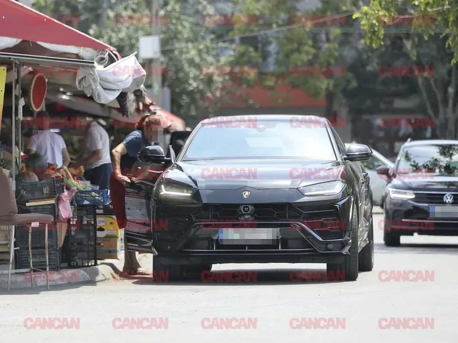 Vânzătorii au servit-o pe milionăreasă cu tot ce i-a poftit ei inima Foto CANCAN.RO