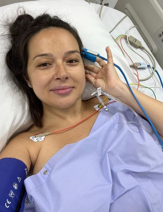 Vlăduţa Lupău, acuzată că a apelat la mamă surogat pentru fiul său, Iair! Prima reacţie a cântăreţei
