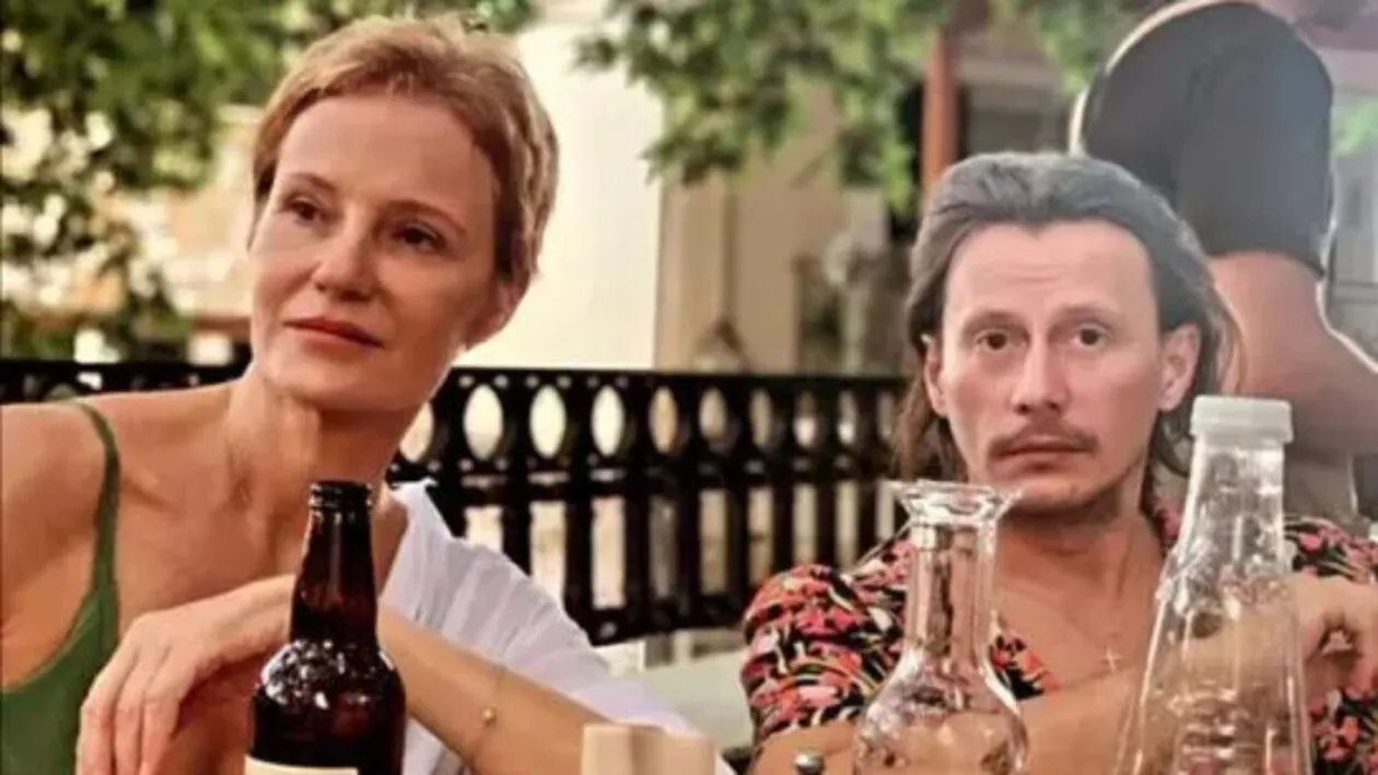 Ne-am îndrăgostit. Lia Bugnar, dezvăluiri despre relaţia cu Marius Manole, după ce s-a aflat că Theo Rose e însărcinată cu Anghel Damian