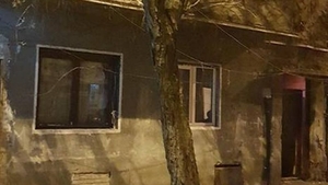 Cum arată un bloc din Iași după cutremurul de 5,8 grade: „Într-o țară normală s-ar consolida clădiri!”