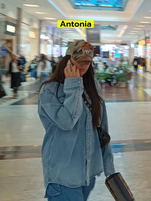 Antonia, iubita lui Alex Velea