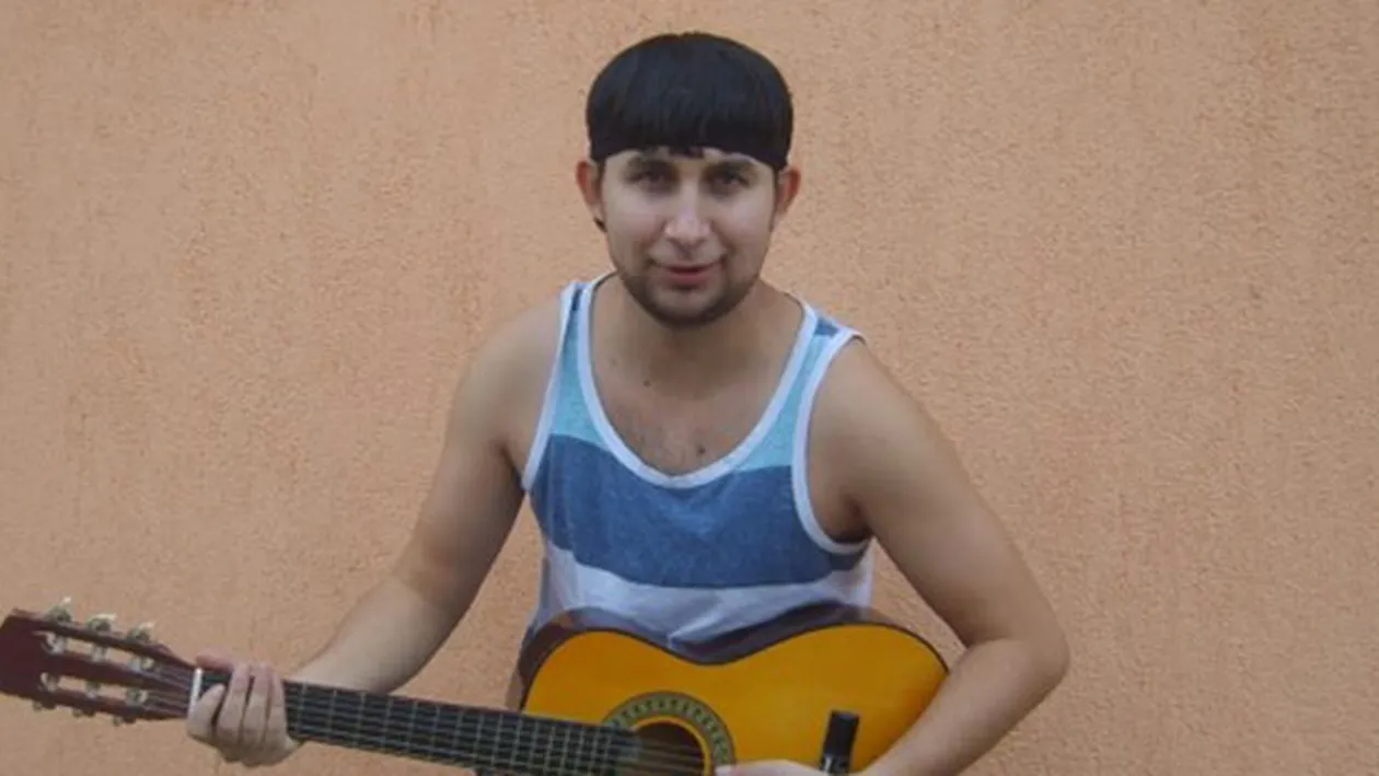 Mai PENIBIL de atat nu se poate! Uite ce melodie de Craciun a lansat Fernando de la Caransebes!