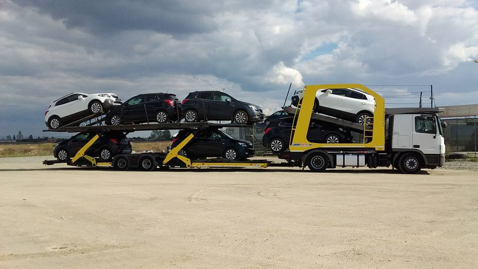 "Tarzan" are acum un venit frumuşel, care îi permite să aibă grijă de familie