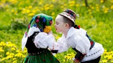 Mesaje românești de dragoste pentru Dragobete. Ce declarații îi poți face persoanei iubite