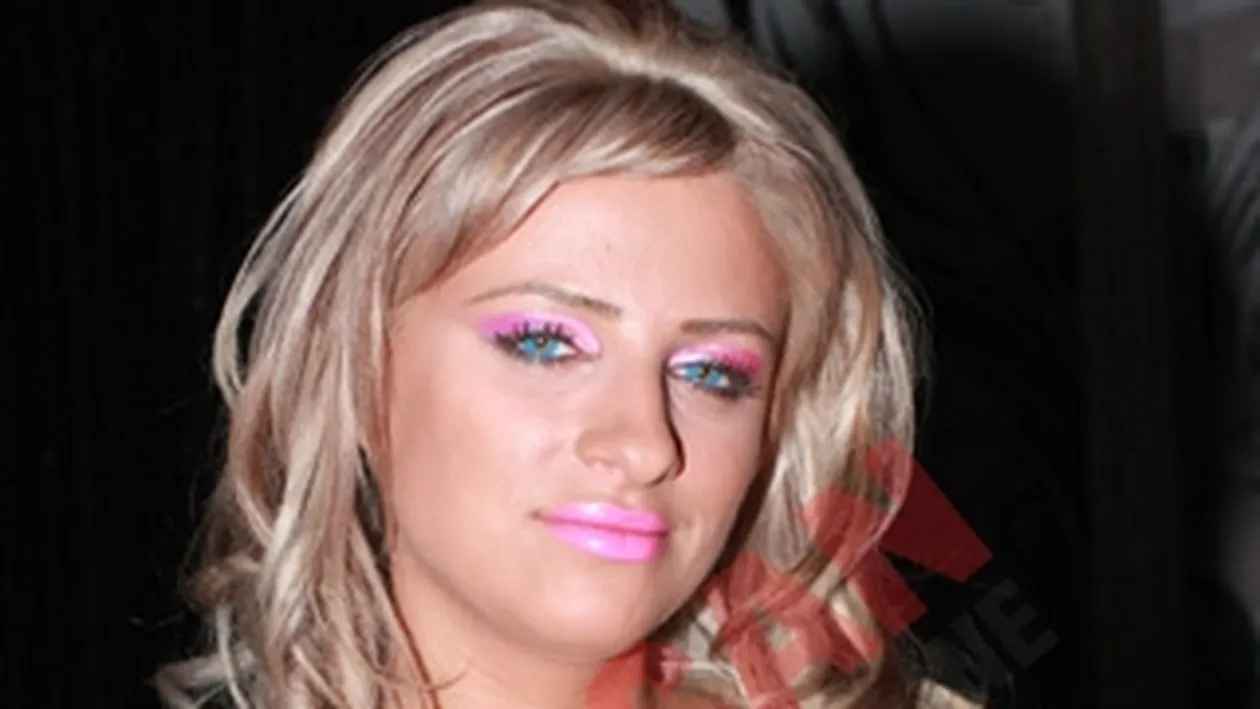 Sanziana Buruiana, la un pas sa fie batuta de un sofer nervos