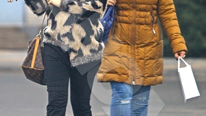 Raluca Pastrama, de doua ori mai slaba decat la prima sarcina! Cum arata acum sotia lui Pepe! Paparazzii au gasit-o la mall