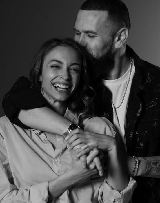 Surpriză uriașă pe platourile de la Pro TV. Actrița s-a întors gravidă la filmări. Cum au reacționat producătorii