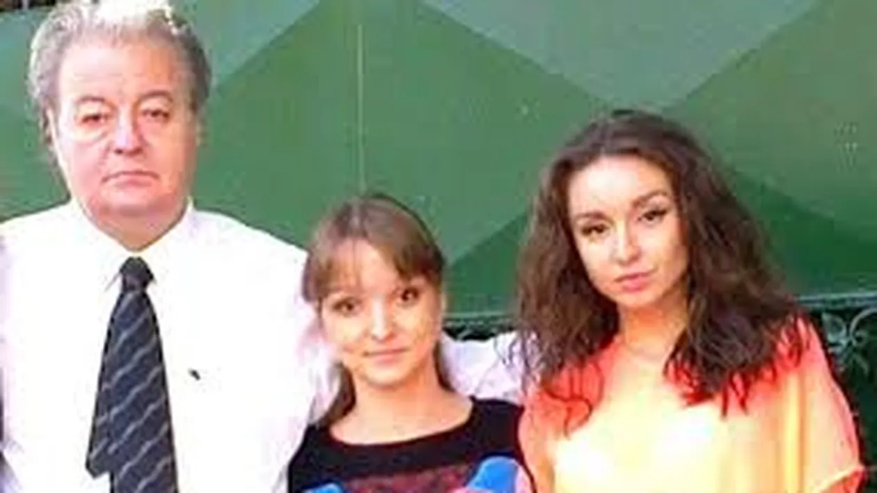 Imaginile care iti vor face pielea de gaina. Vezi ce a aparut la mormantul lui Vadim Tudor, cu doua zile inainte de Craciun!