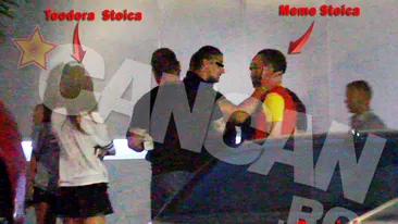 A dat in mintea adolescentilor! Meme s-a rupt in figuri la mare, de fata cu fata sa!