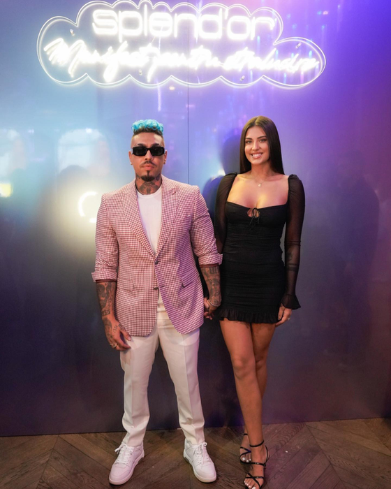 Alex Velea ar fi înjurat-o și ar fi scuipat-o pe Francesca / (Sursa: Instagram)