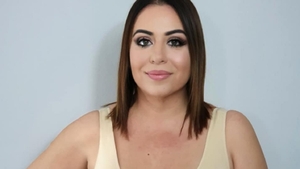 În ce s-a îmbrăcat Oana Roman, pentru a face curățenie de Paște. Internauții au rămas fără cuvinte. FOTO