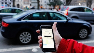 S-a urcat în Uber și a coborât la destinație. Când a văzut cât are de plată, aproape a făcut infarct