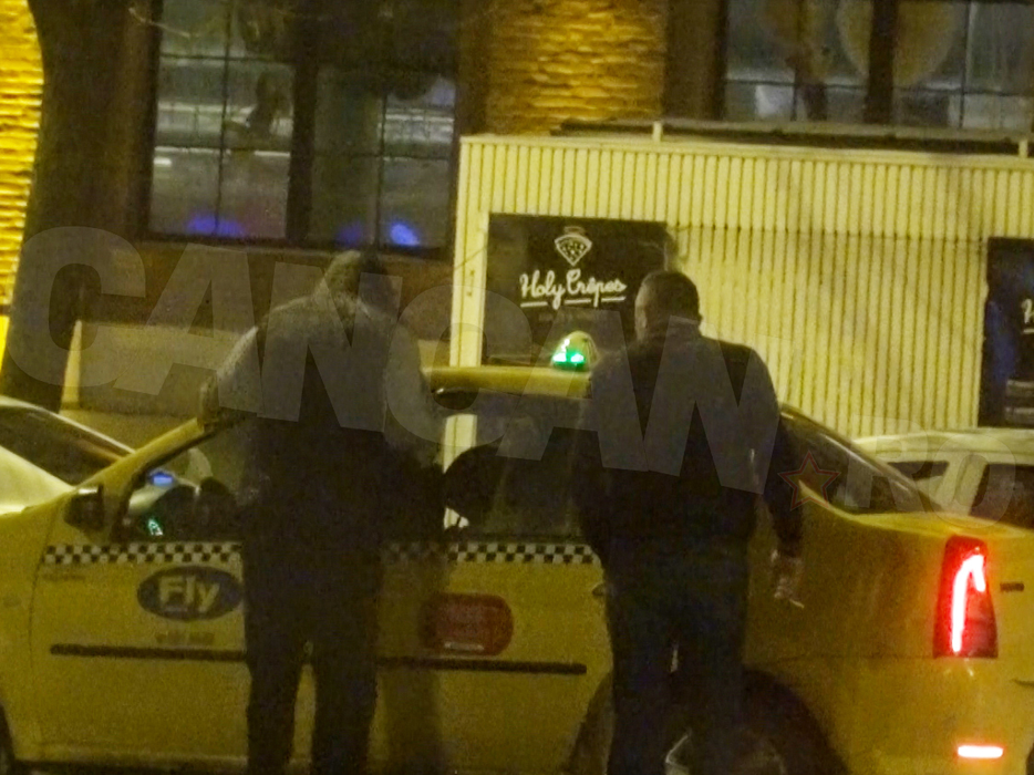 Taximetriştii s-au luat la bătaie în faţă la Loft.