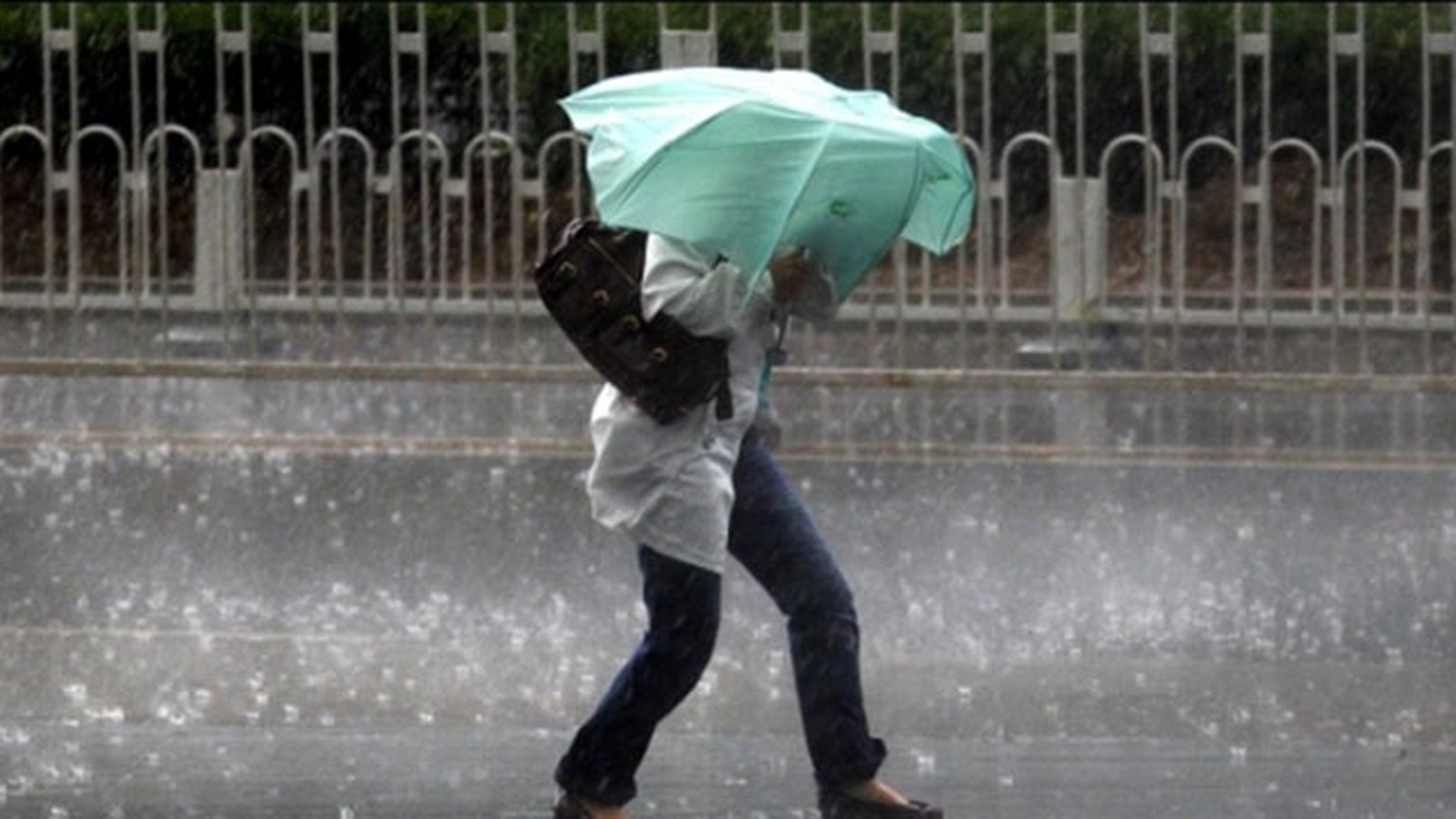 METEO 21 AUGUST. Vreme mohorata si ploi in toata tara