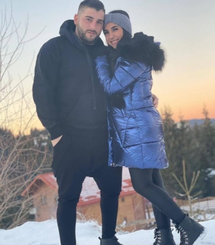 Îți mai aduci aminte de Denisa de la Insula Iubirii? Cum arată acum fosta concurentă și cu cine s-a cuplat, după despărțirea de Adrian