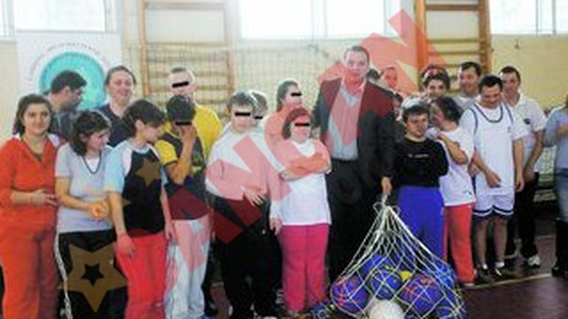 A daruit echipamente copiilor cu dizabilitati