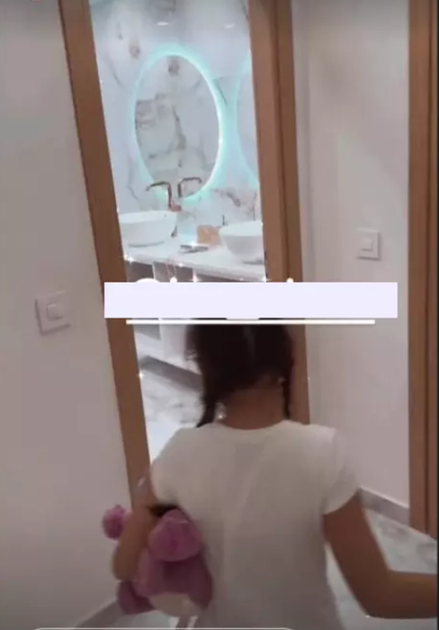 Bianca Drăgușanu locuiește într-un apartament luxos/ Sursa foto: Instagram