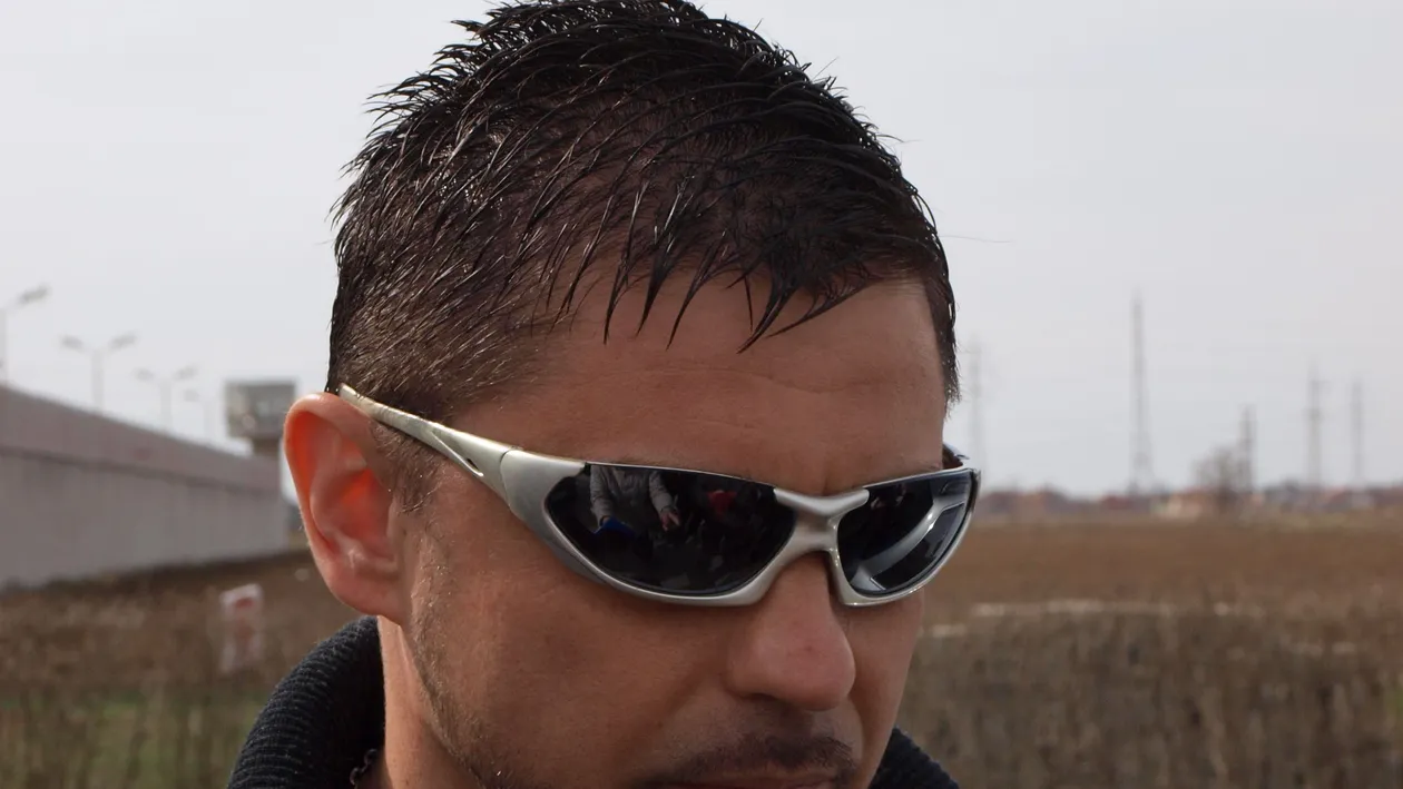 Familia studentei criminale face parastas de un an copilului care a murit la nastere!