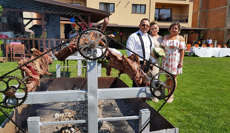 Petrecerea a fost una de zile mari