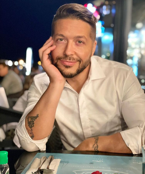 Jorge e un bărbat împlinit