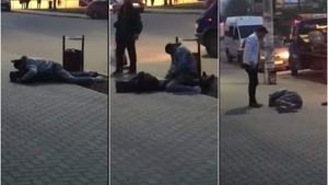 VIDEO | Abuz în plină stradă la Paşcani! Doi tineri filmează şi râd: "Femeia e virgină şi se teme"