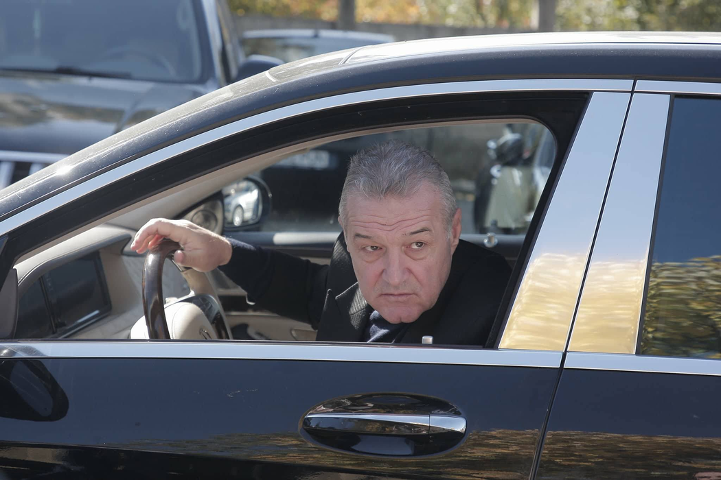 Ce a făcut Becali, cu puţin timp înaintea nunţii lui Mutu!