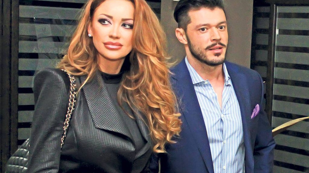 Cu cine s-a pozat Victor Slav la scurt timp după ce s-a despărțit de Bianca Drăgușanu